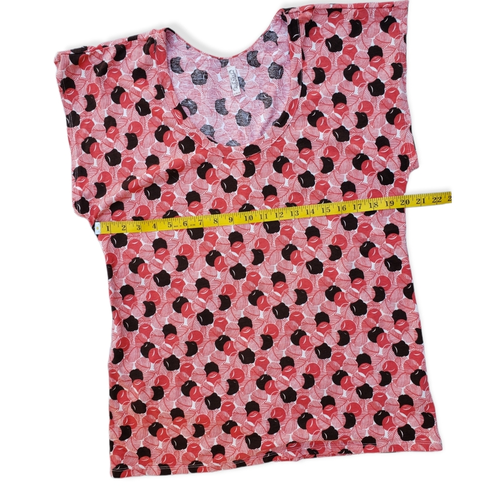 Old Navy 🍒 Shirt - Picture 4 of 5
